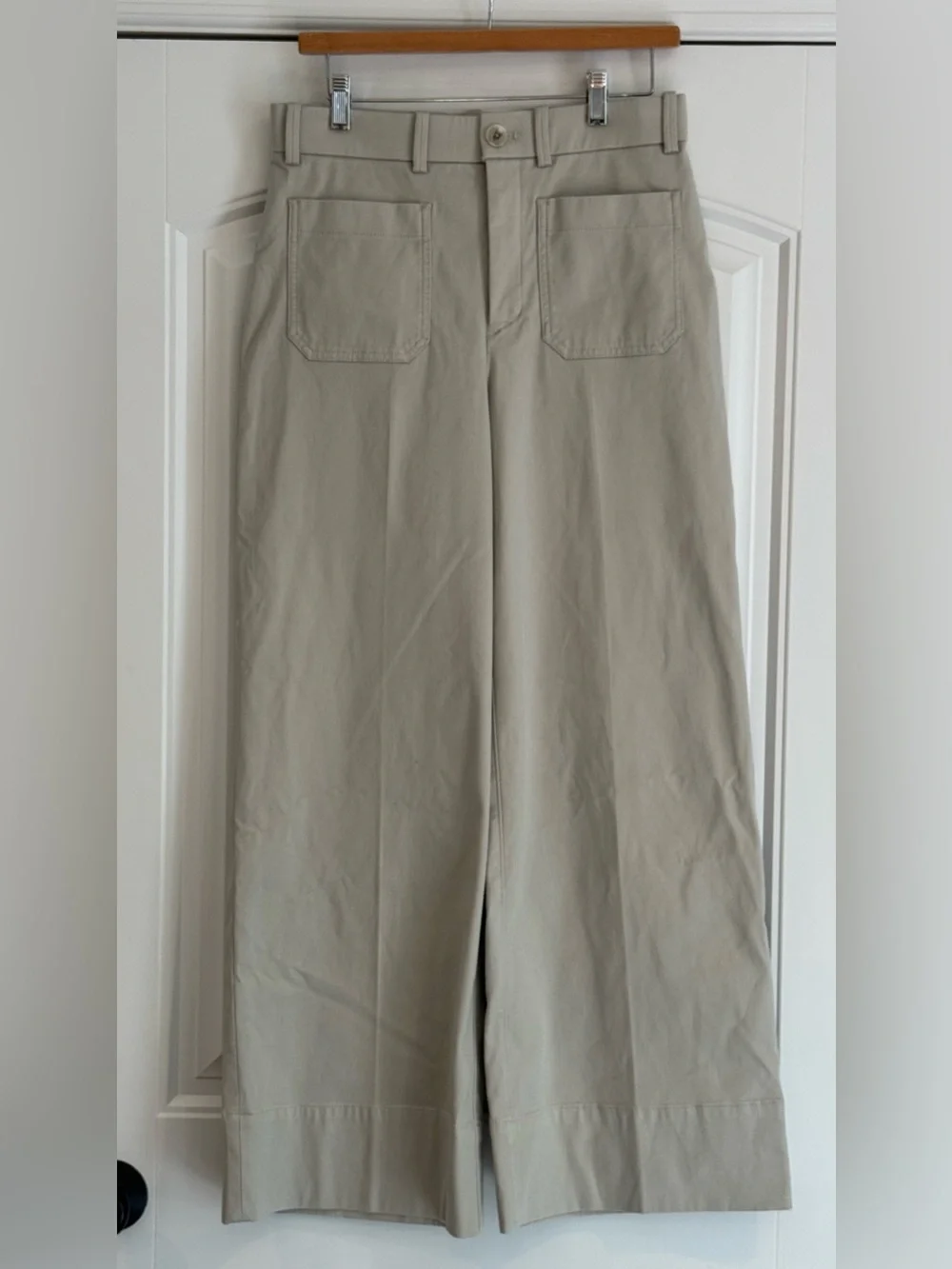 SPANXsupersmooth® Stretch Twill Wide Leg Pant Bone with Patch Pockets Size M NWt - Picture 3 of 6